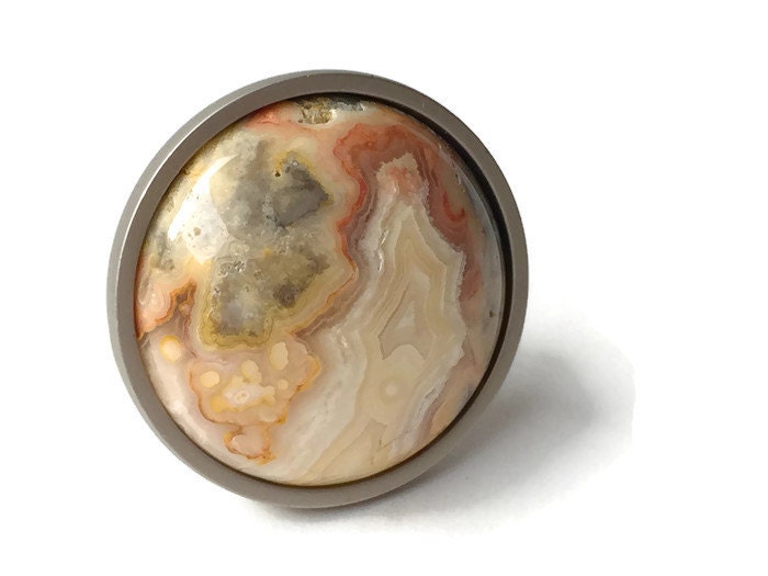 Fertile Crescent Knob