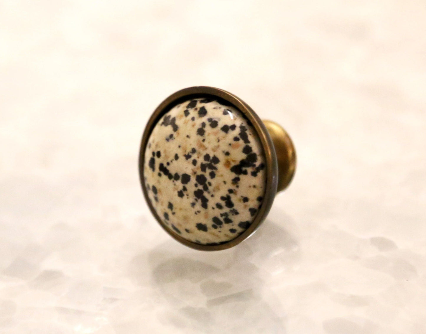 Dalmatian Knob
